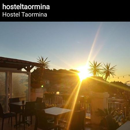 "Little Sicilian Home"-Room With A Private Bathroom & Kitchen -Fridge - And Shared A Beautiful Terrace On Hostel Taormina Center Exteriér fotografie