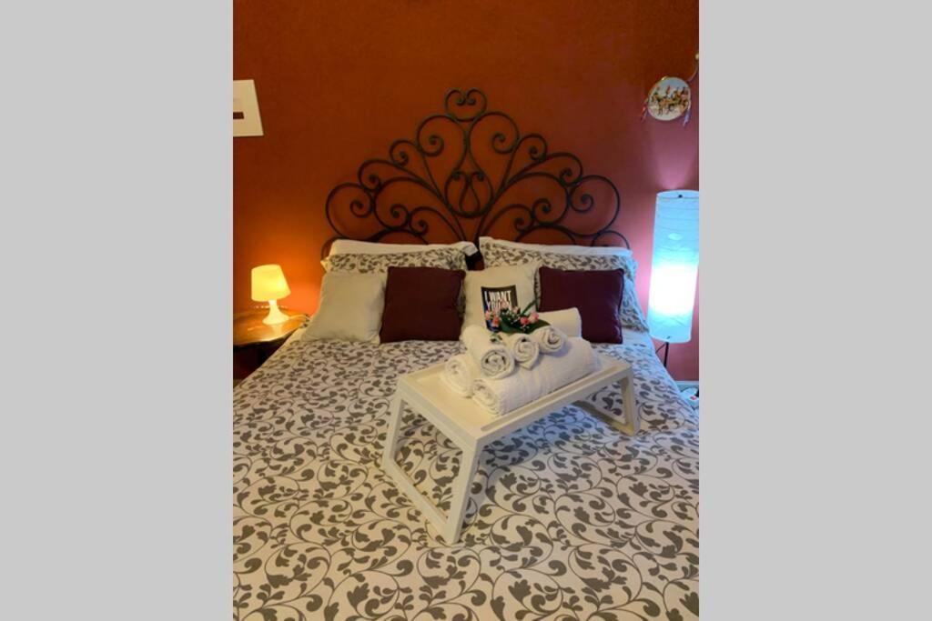 "Little Sicilian Home"-Room With A Private Bathroom & Kitchen -Fridge - And Shared A Beautiful Terrace On Hostel Taormina Center Exteriér fotografie