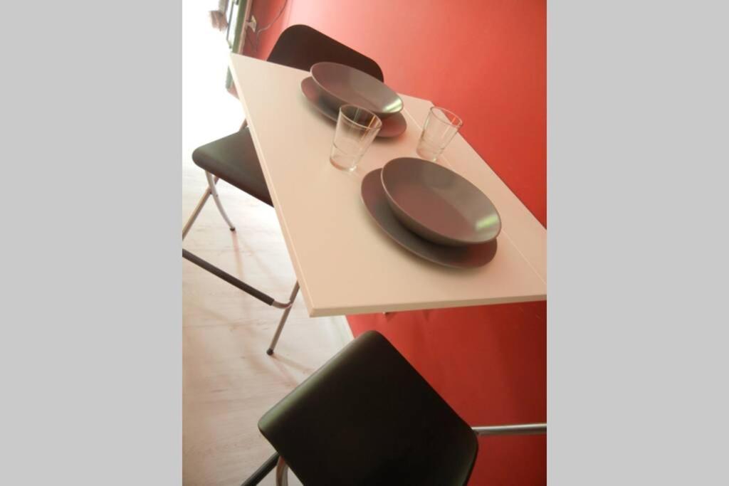 "Little Sicilian Home"-Room With A Private Bathroom & Kitchen -Fridge - And Shared A Beautiful Terrace On Hostel Taormina Center Exteriér fotografie
