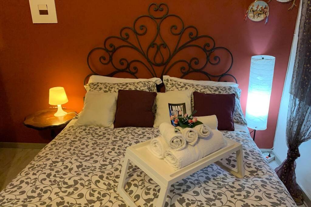 "Little Sicilian Home"-Room With A Private Bathroom & Kitchen -Fridge - And Shared A Beautiful Terrace On Hostel Taormina Center Exteriér fotografie