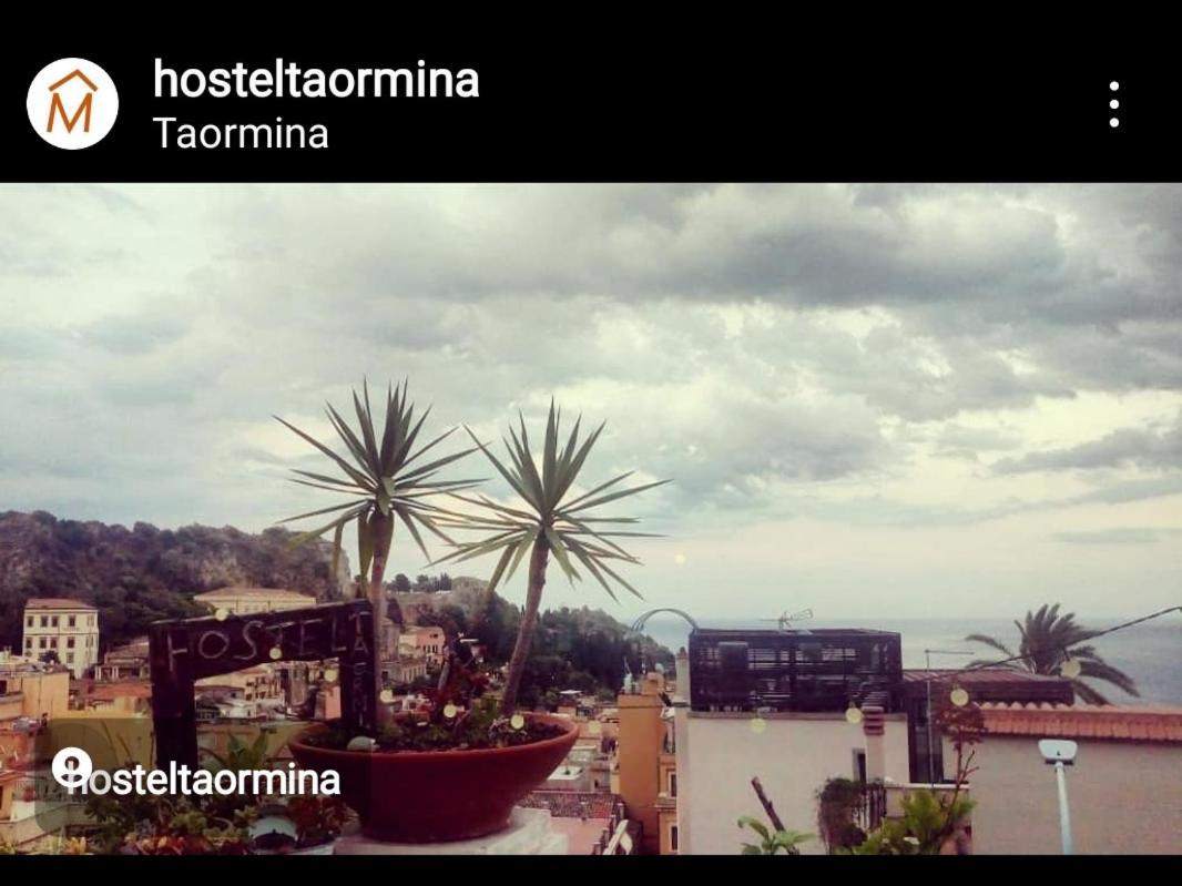 "Little Sicilian Home"-Room With A Private Bathroom & Kitchen -Fridge - And Shared A Beautiful Terrace On Hostel Taormina Center Exteriér fotografie
