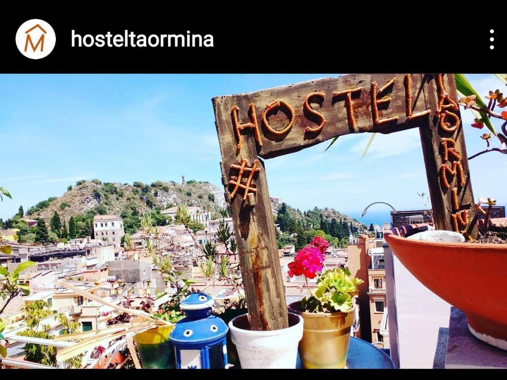 "Little Sicilian Home"-Room With A Private Bathroom & Kitchen -Fridge - And Shared A Beautiful Terrace On Hostel Taormina Center Exteriér fotografie